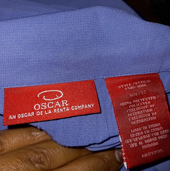 Oscar De La Renta Blouse - Picture 2 of 2